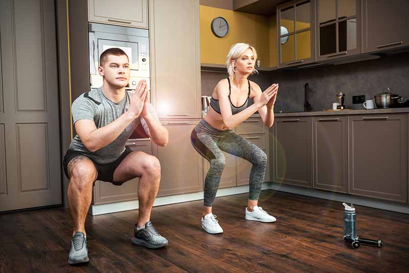 Knee strengthening exercises for runners - squats